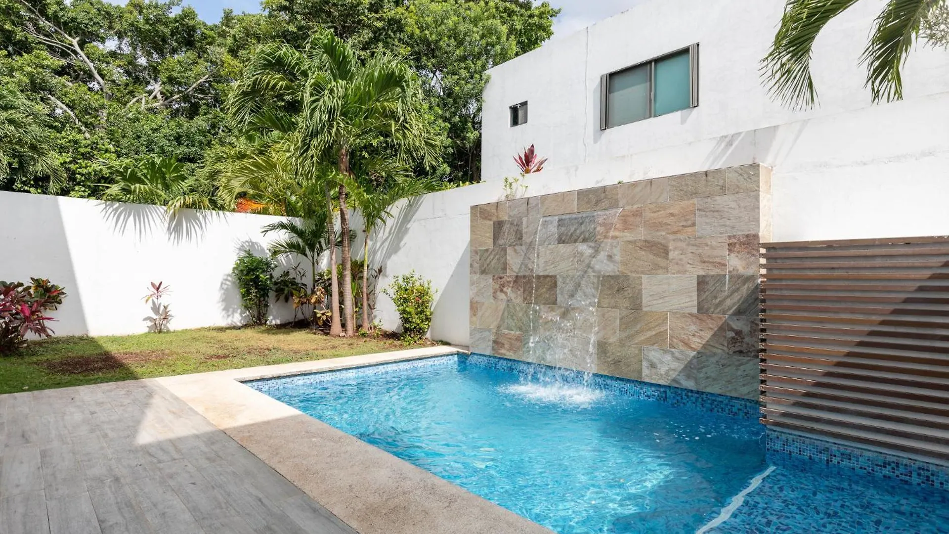 Large 4Br Family House With Pool Apartment Cancun