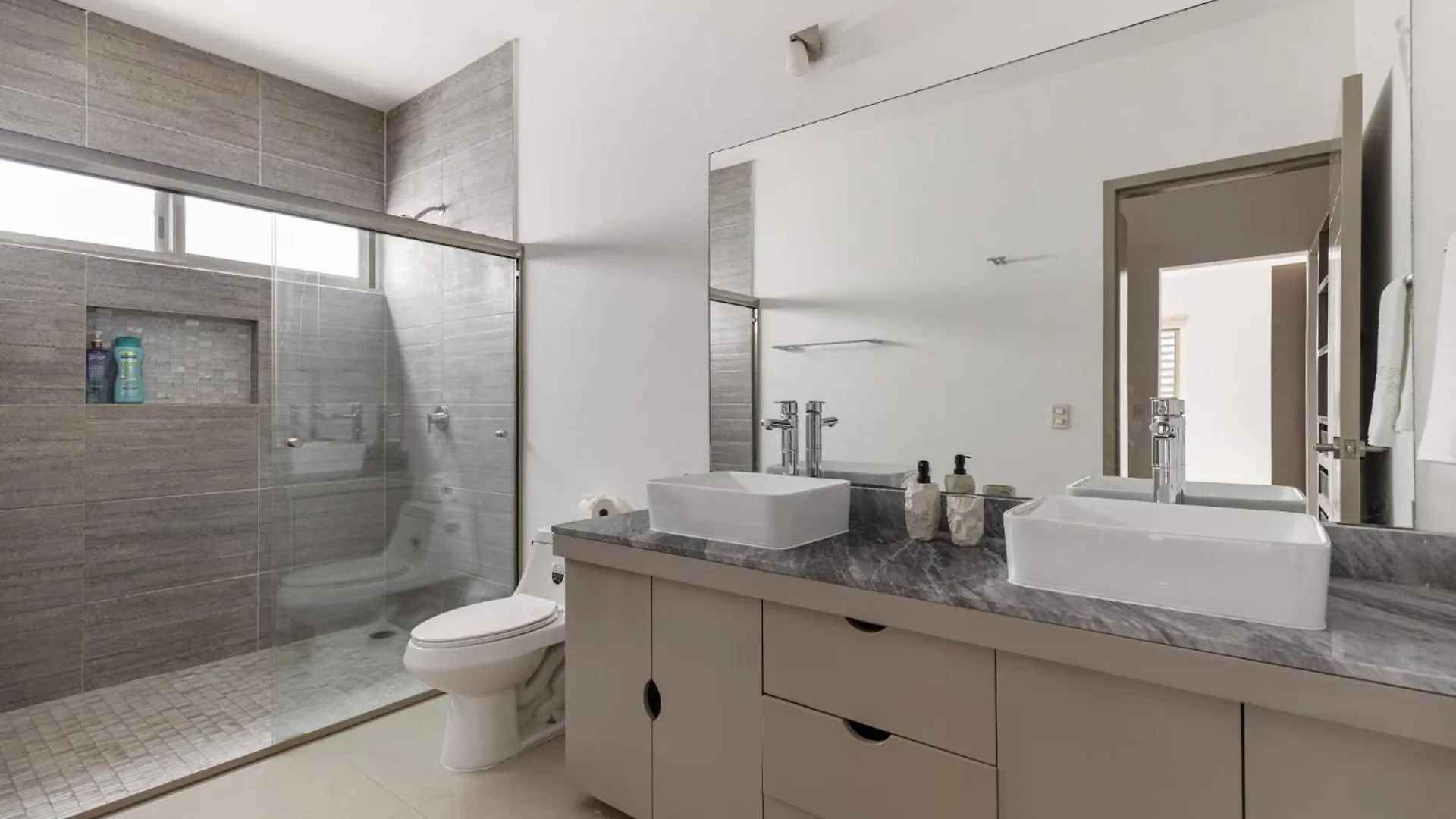 Large 4Br Family House With Pool Apartment Cancun Mexico