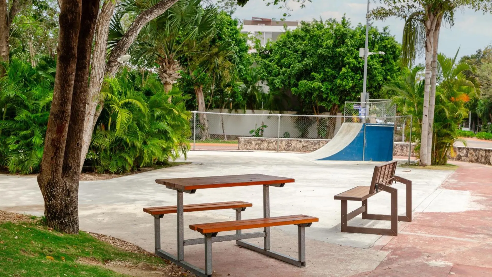 Large 4Br Family House With Pool Apartment Cancun Mexico