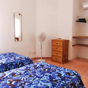 Caracoles Bed & Breakfast