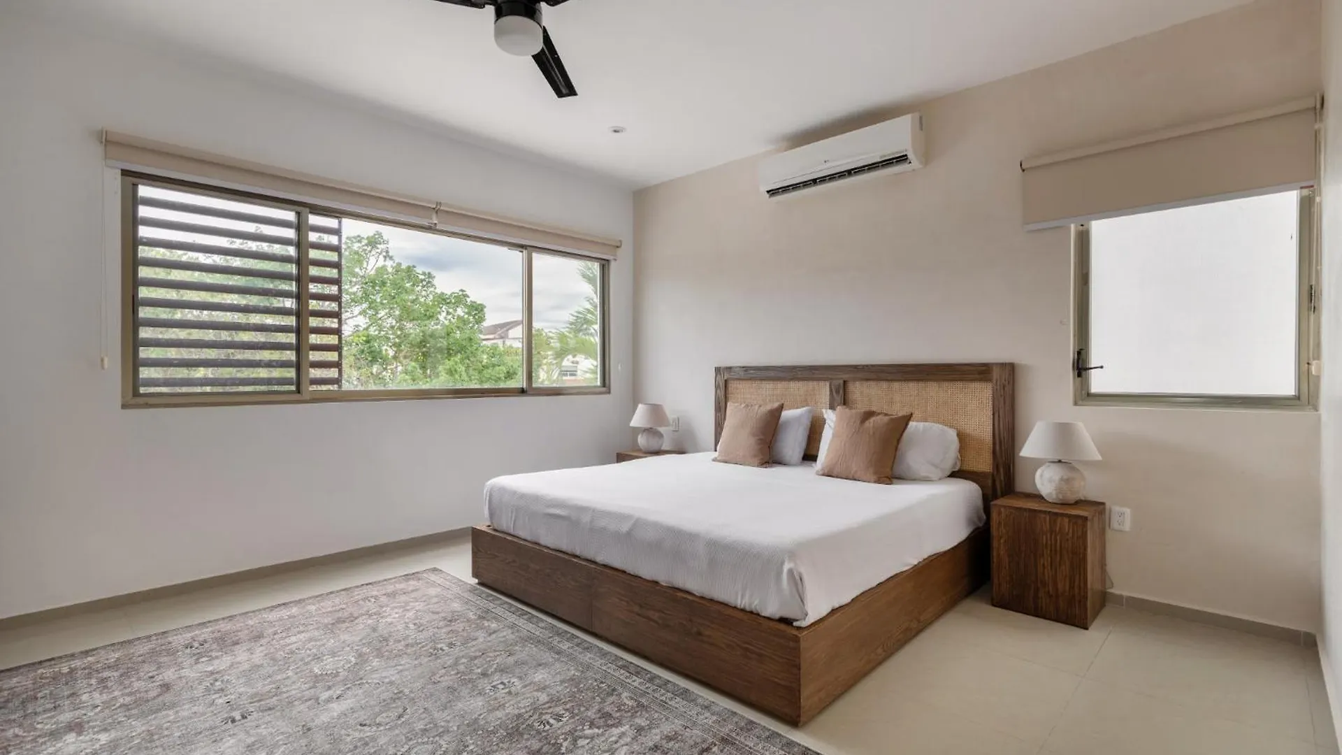 Large 4Br Family House With Pool Appartement Cancún