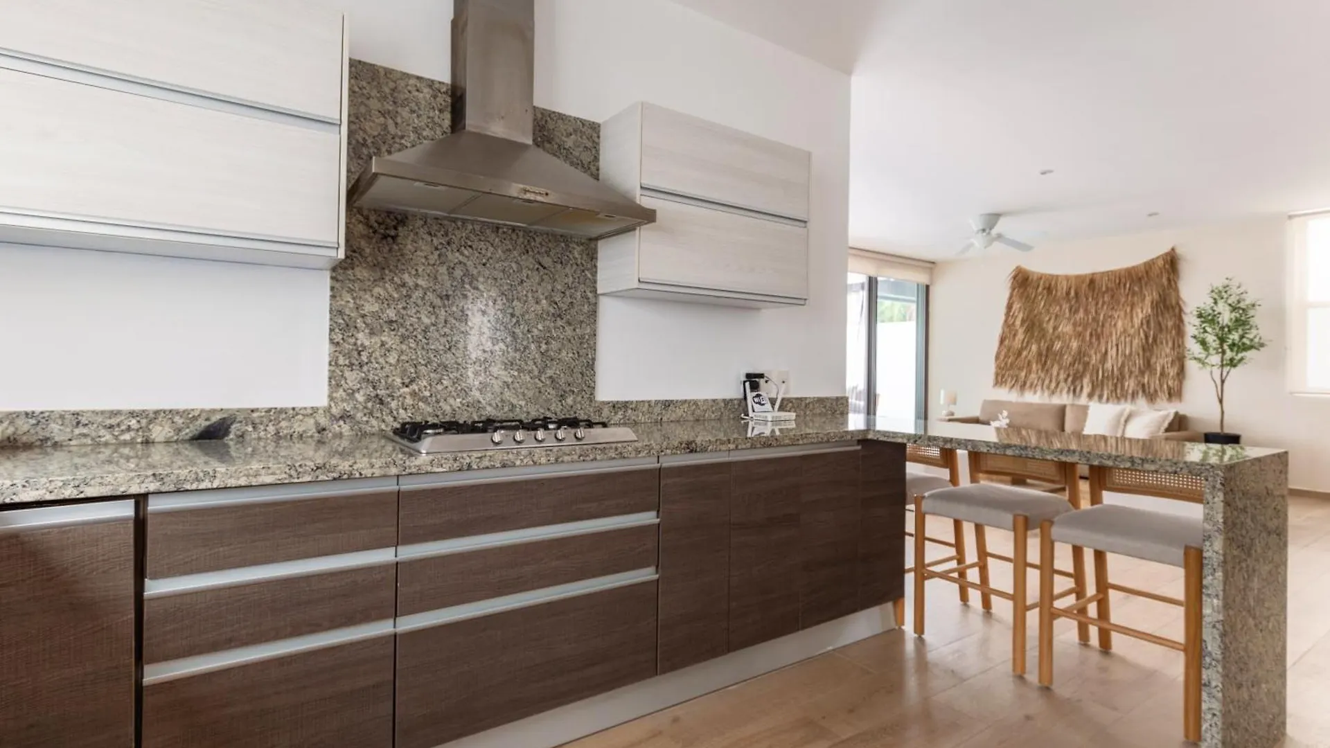 Large 4Br Family House With Pool Appartement Cancún